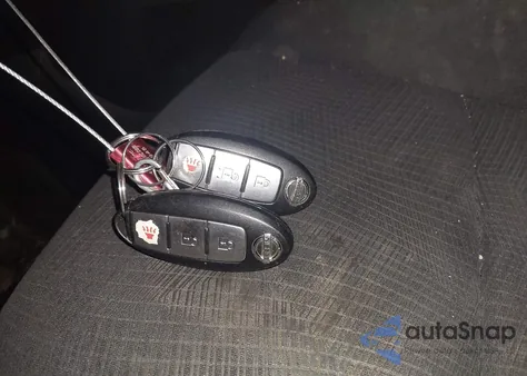 2015 Nissan Rogue Sv z USA, uszkodzony, nr VIN 5N1AT2MV9FC893866